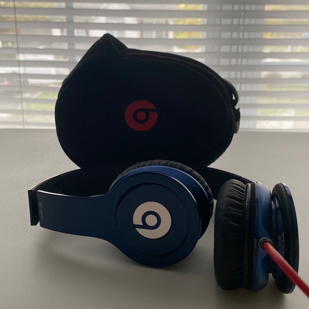 Almost-New Beats Solo HD Wired Headphones
